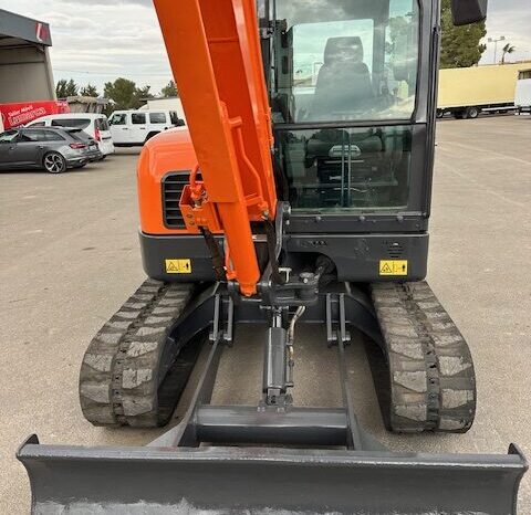 MINIEXCAVADORA DOOSAN DX 63 lleno